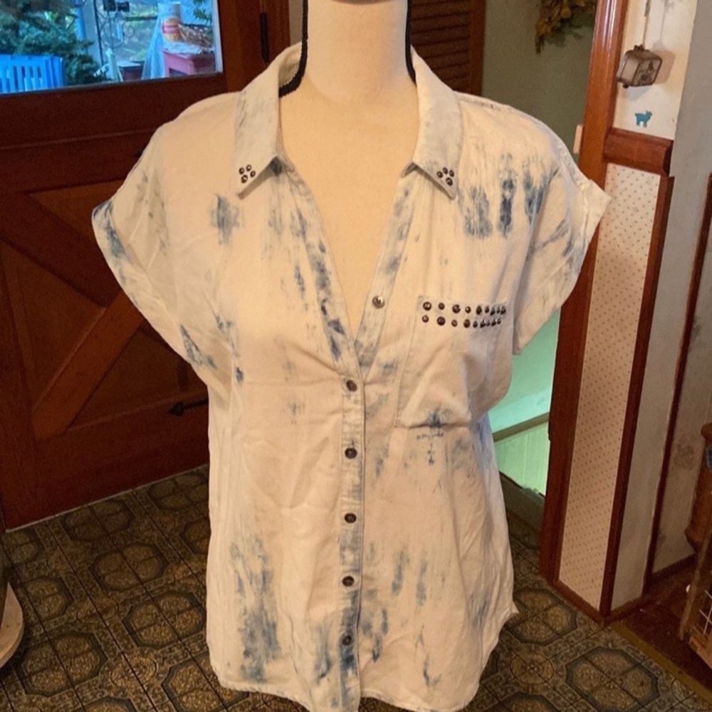 Rock and republic bleached tee